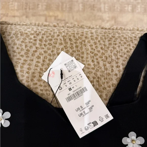 Zara Black Midi Dress with White Floral Details. Floral stretch midi. Nwt - Picture 7 of 7